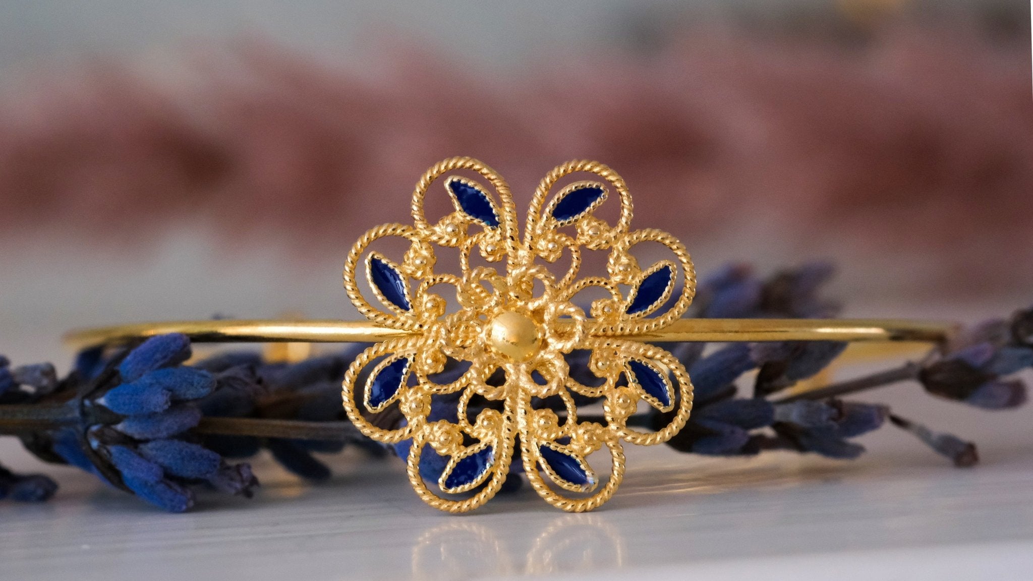 Filigraan armband met bloem - Dona Aurora