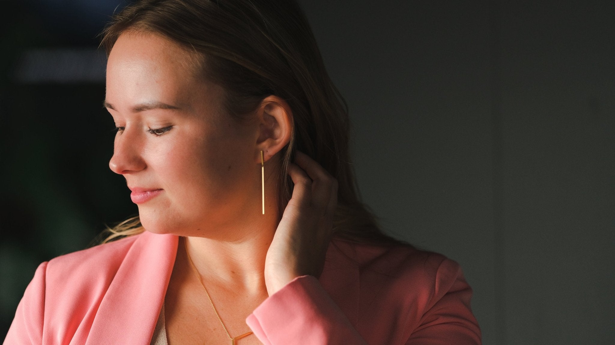 Gold swing oorbellen - Dona Aurora