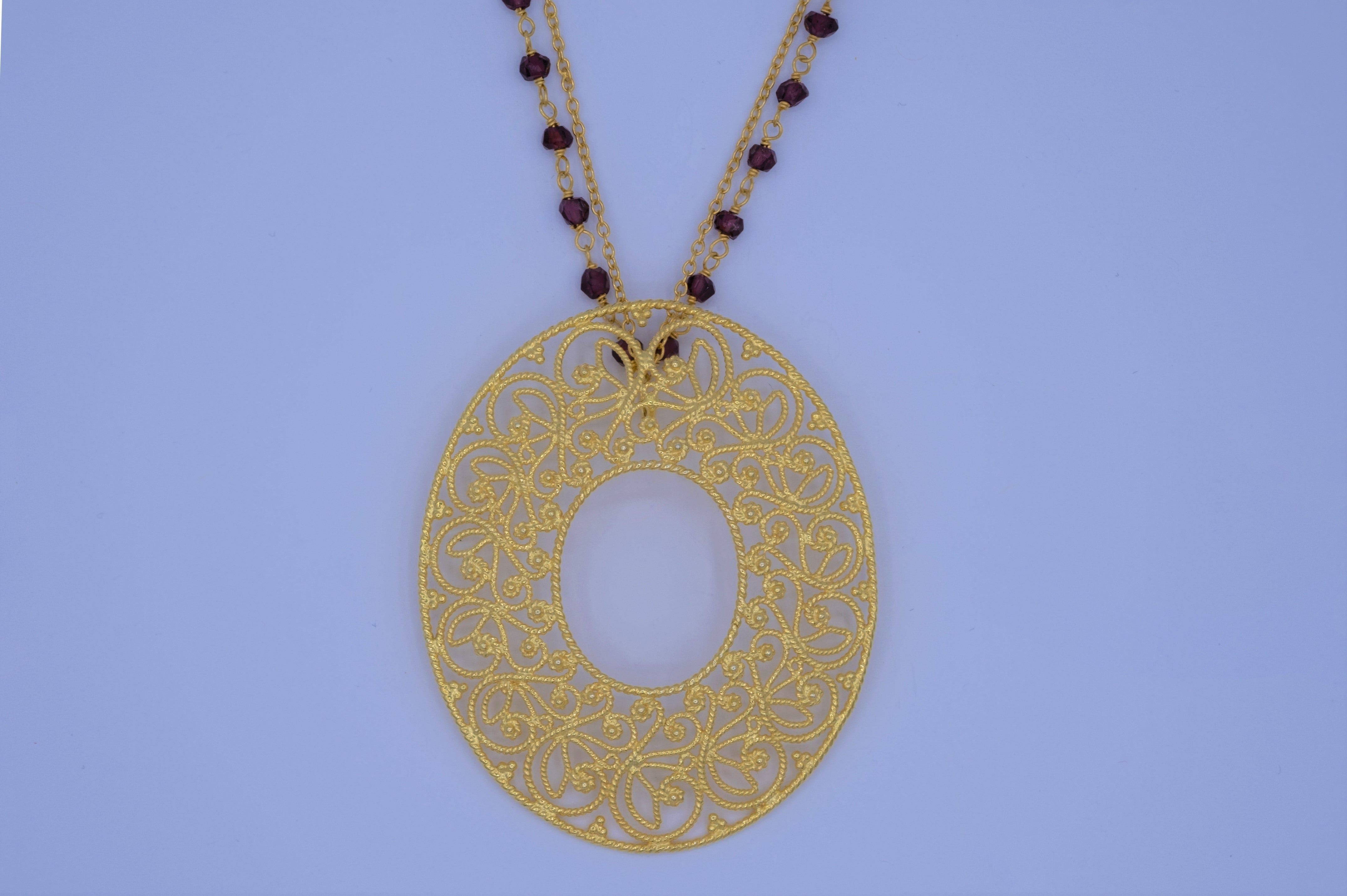 Ketting met filigraan en edelstenen Nana