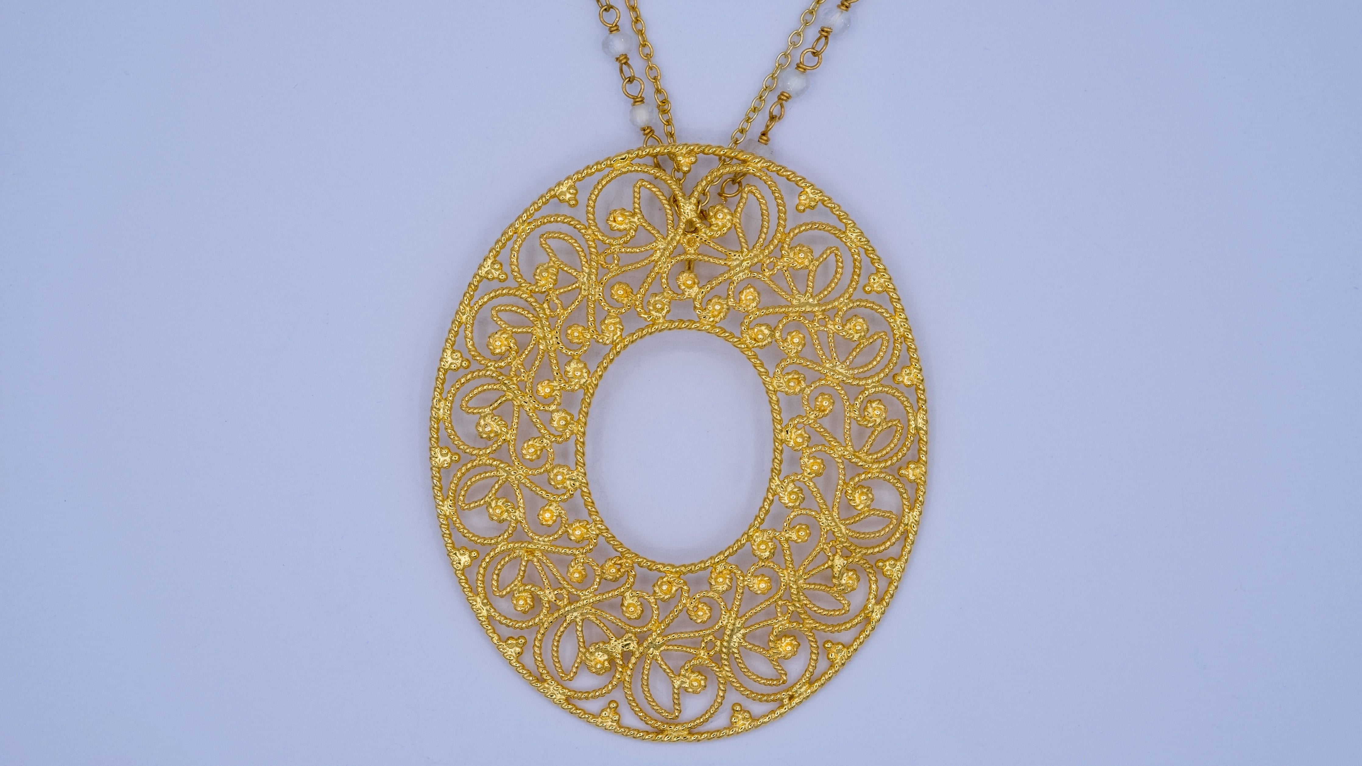 Ketting met filigraan en edelstenen Nana