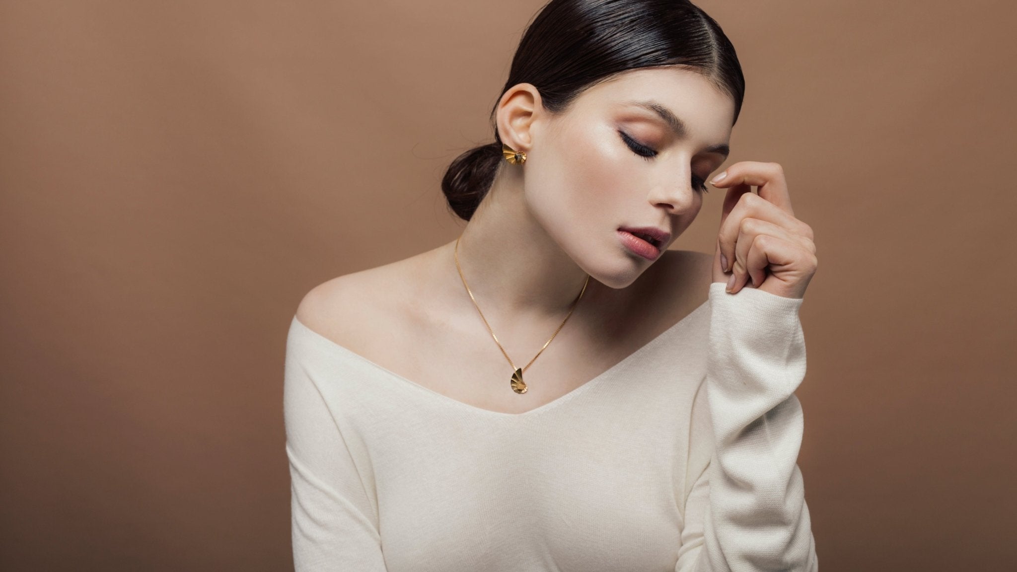 Vergulde korte ketting met pyriet - Dona Aurora