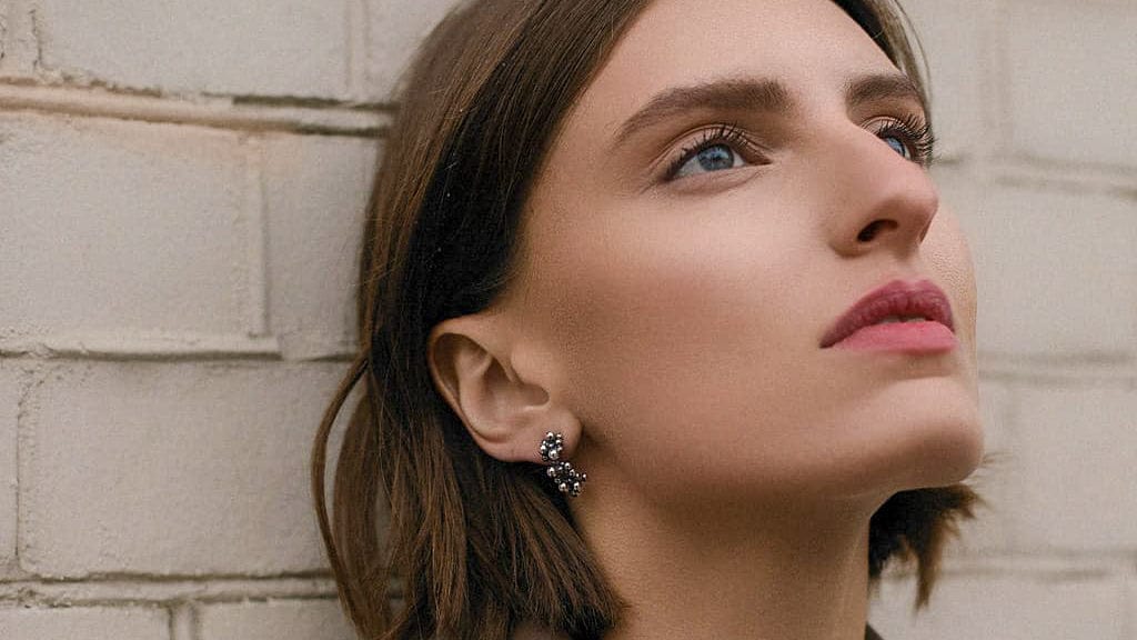 Zilveren oorringen met bubbels - Dona Aurora