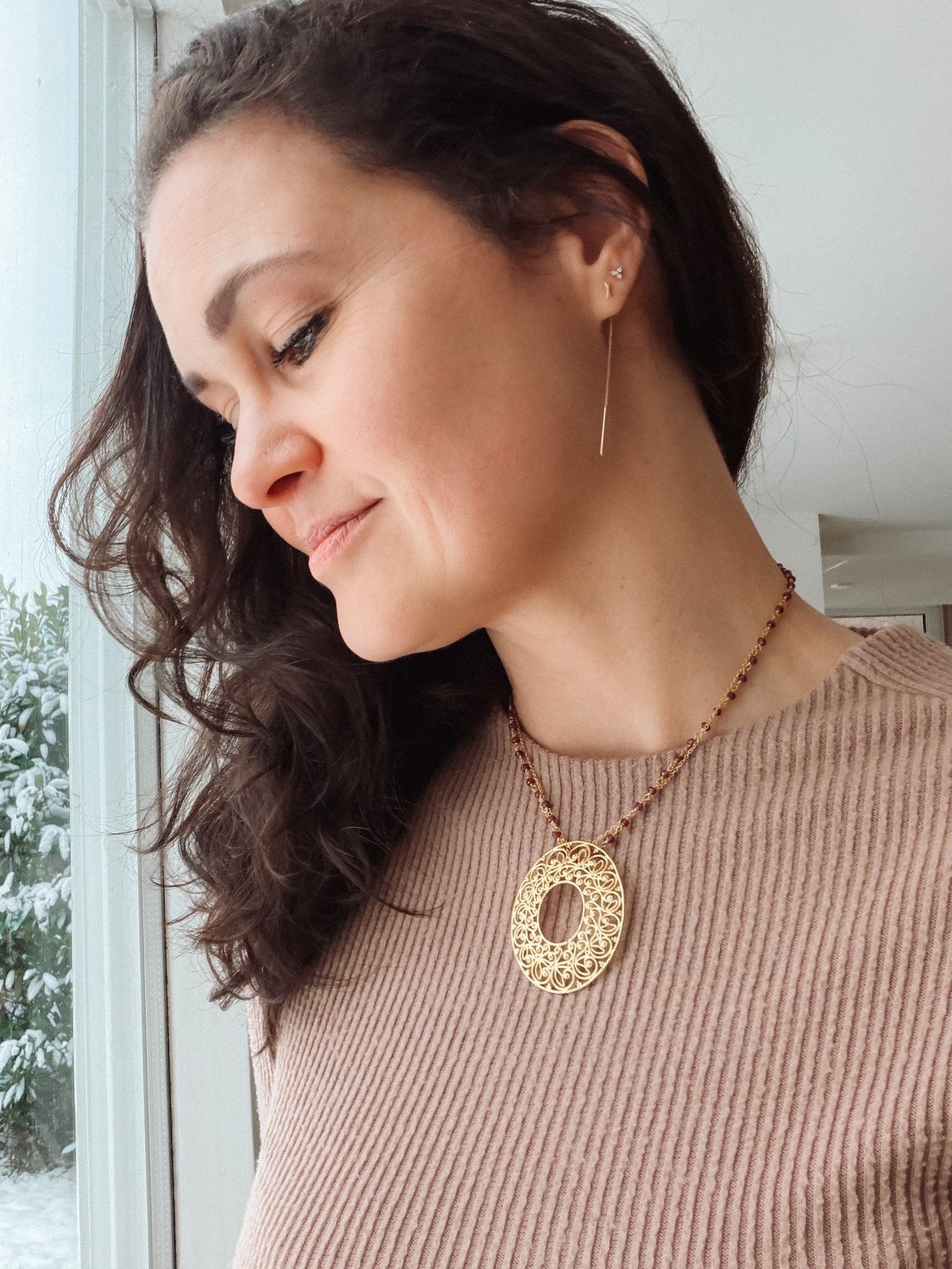 Ketting met filigraan en edelstenen - Dona Aurora
