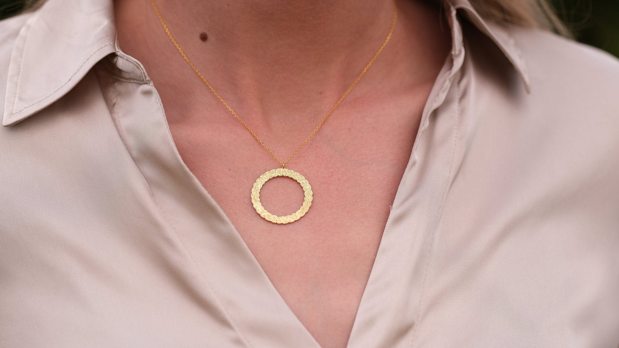 Ketting rond verguld - Dona Aurora